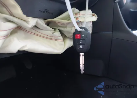 2017 Toyota Corolla Le from USA, damaged, VIN 5YFBURHE7HP683978